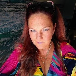 Meet your Posher, Georgia